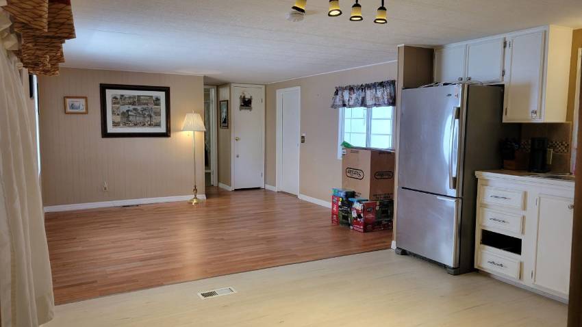 65 Juniper Drive East a Dundee, FL Mobile or Manufactured Home for Sale